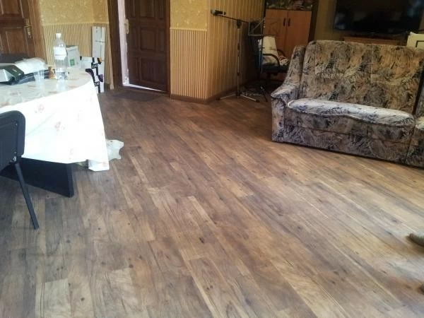 linoleum.jpg linoleum.jpg