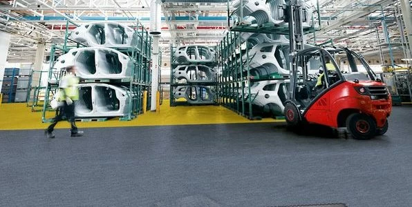 GTI MAX DECOR.jpg GTI MAX DECOR.jpg