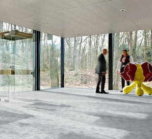 Укладка флокированных рулонных покрытий в один цвет