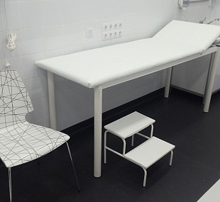 Укладка антистатической ПВХ плитки с заводом на стену